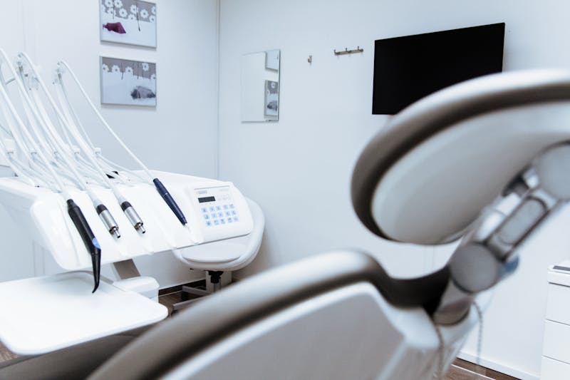 Aoyama Dental Clinic screenshot